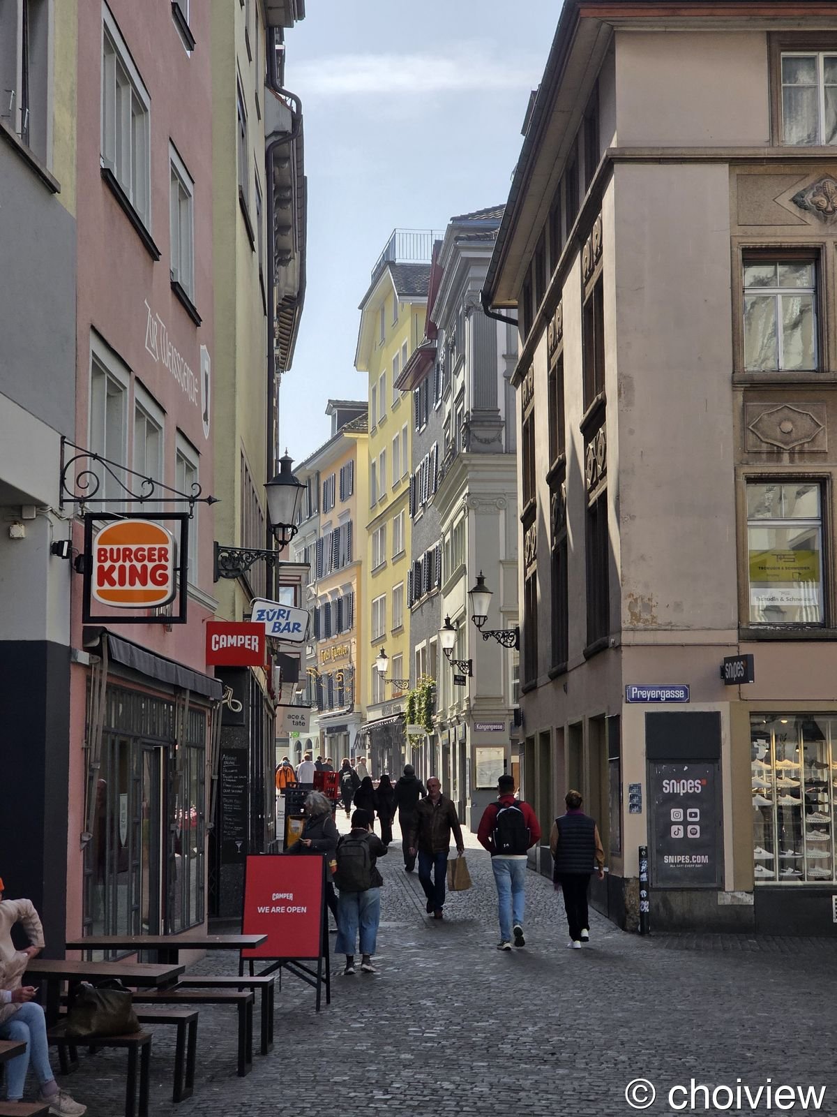 뮌헨에서 취리히로, 국경을 넘다 · München → Zürich 반호프슈트라세 Bahnhofstrasse