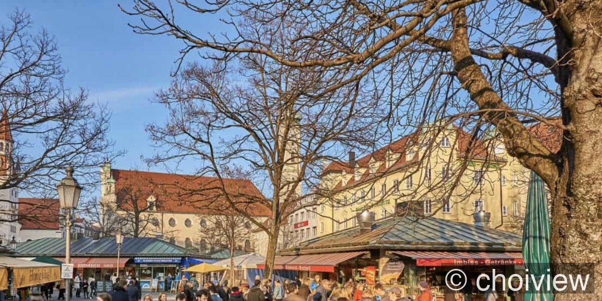 Viktualienmarkt Munich traditional market